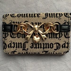 🆕- Juicy Couture Darling Tan and Licorice Wallet with Gold Hardware